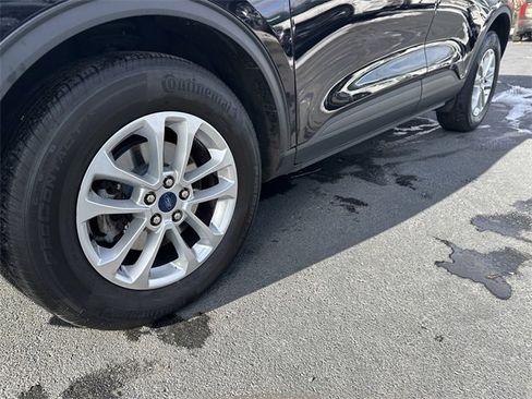 Certified 2022 Ford Escape SE w/ Convenience Package image 12