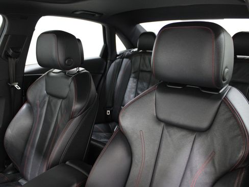 Used 2018 Audi A4 2.0T Premium Plus w/ Premium Plus Package image 5