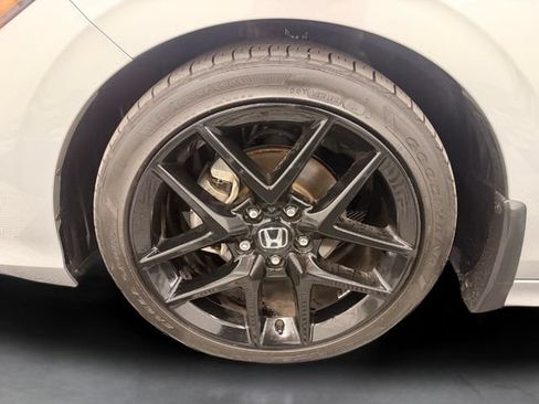 Certified 2025 Honda Civic Sport image 11