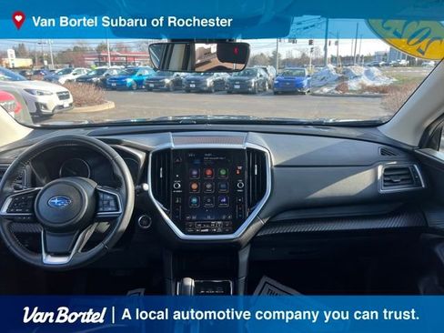 Certified 2023 Subaru Ascent Premium w/ Convenience Package image 10