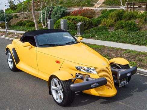 Used 1999 Plymouth Prowler image 37