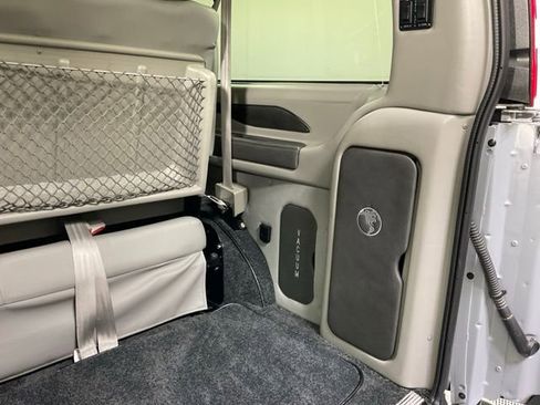 Used 2023 Chevrolet Express 2500 RWD image 48