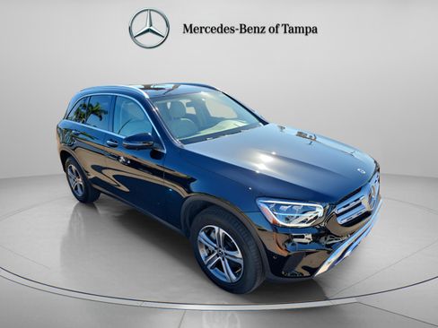 Used 2022 Mercedes-Benz GLC 300 image 4