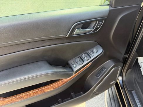 Used 2016 Chevrolet Tahoe LTZ RWD image 11