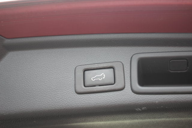 Used 2018 Subaru Forester 2.5i Limited AWD/4WD image 24