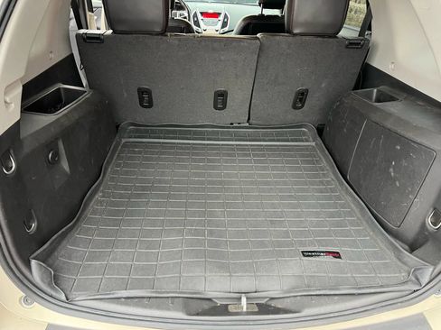 Used 2010 GMC Terrain SLT w/ Cargo Package image 25