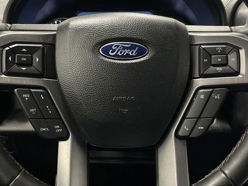 Used 2021 Ford Expedition Platinum image 17