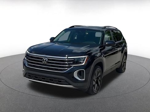 Used 2026 Volkswagen Atlas SE FWD image 7