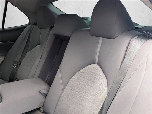 Used 2022 Toyota Camry LE image 13