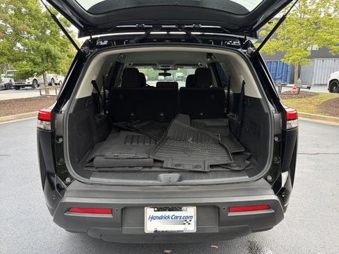 Used 2025 Nissan Pathfinder S AWD/4WD image 53