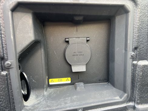 Used 2023 Ford F150 XLT w/ Equipment Group 302A High AWD/4WD image 11