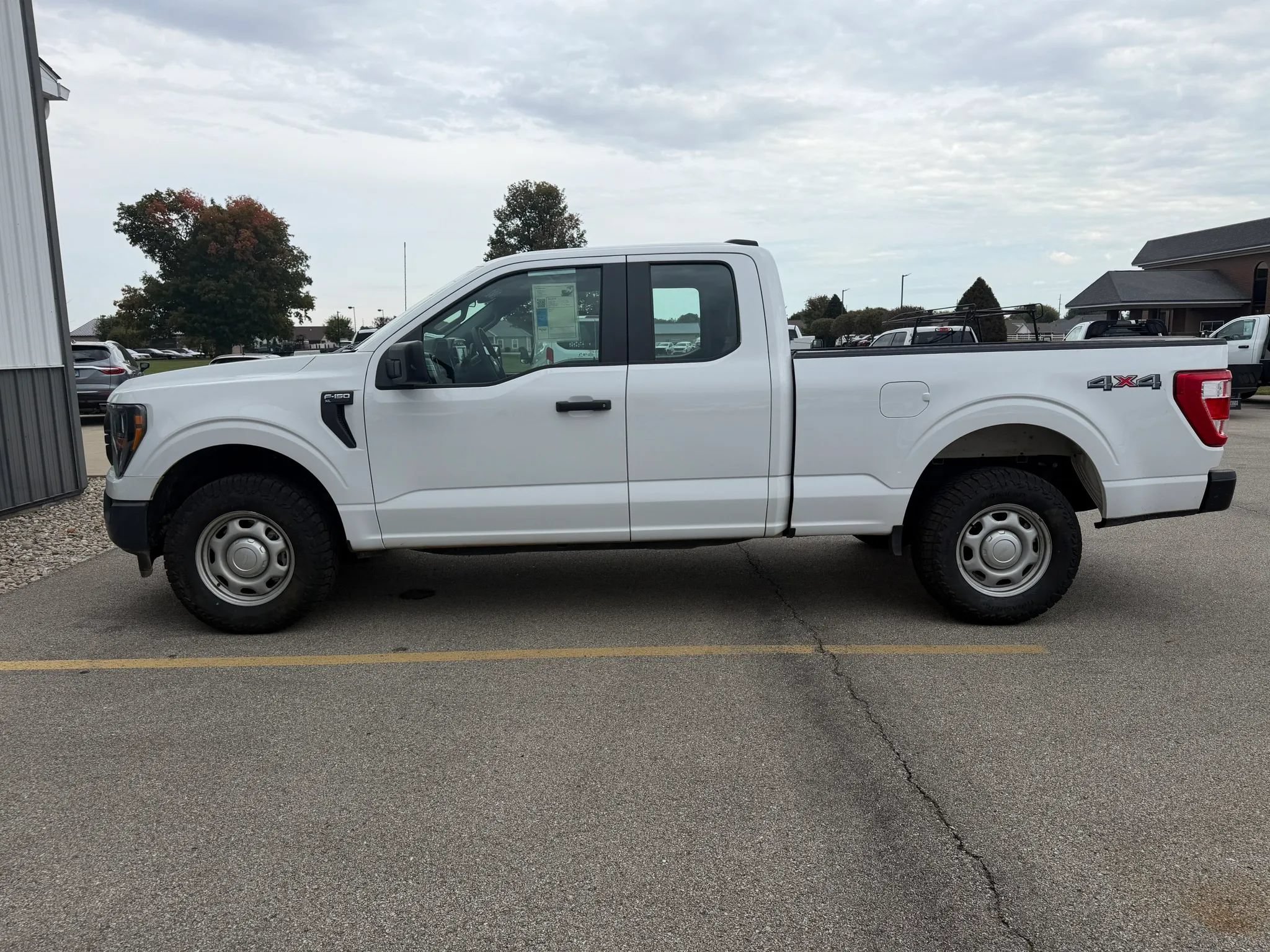 Used 2023 Ford F150 XL AWD/4WD image 1