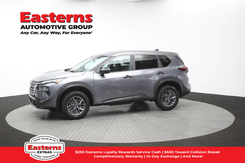 Used 2024 Nissan Rogue S AWD/4WD image 57