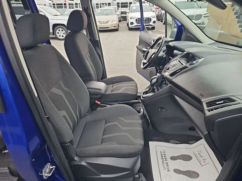 Used 2016 Ford Transit Connect XLT FWD image 19