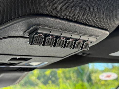 Used 2024 Ford F250 Platinum image 24