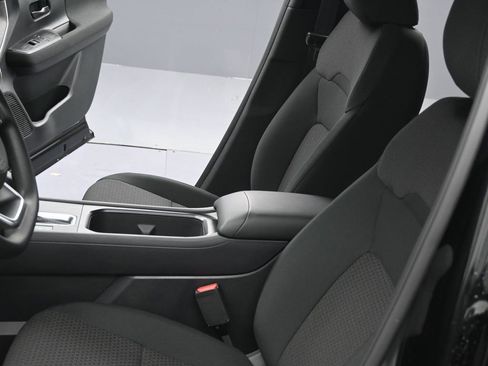 New 2026 Nissan Kicks S image 16