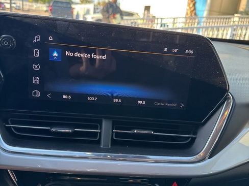 Used 2026 Chevrolet Trax LT image 18