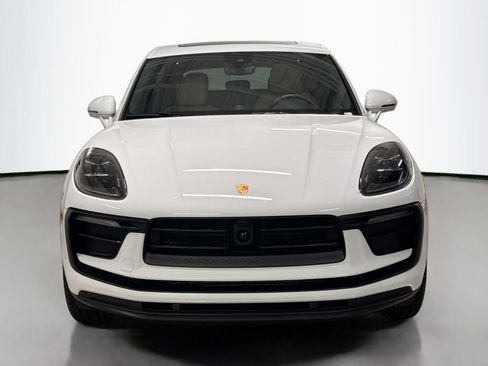 Used 2026 Porsche Macan AWD/4WD image 6