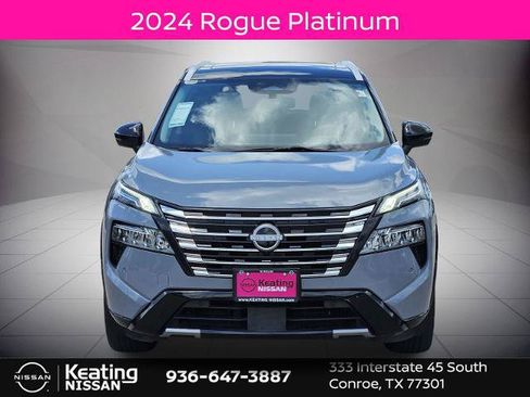 Certified 2024 Nissan Rogue Platinum FWD image 2