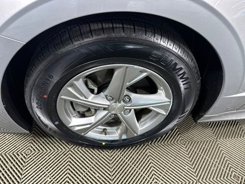 Certified 2023 Hyundai Sonata SE w/ Cargo Package image 10