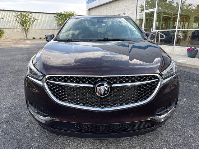 Used 2020 Buick Enclave Avenir w/ Avenir Technology Package AWD/4WD image 8