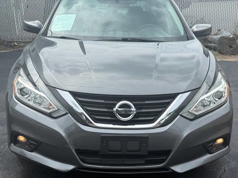 Used 2016 Nissan Altima 2.5 SV image 10