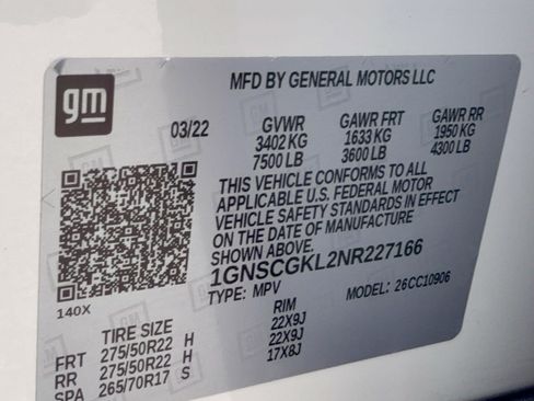 Used 2022 Chevrolet Suburban High Country w/ Premium Package 2 RWD image 32