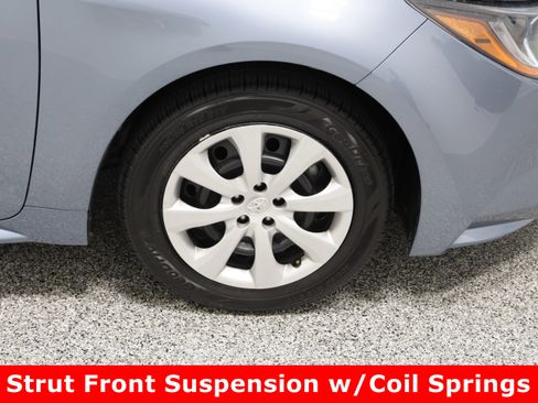 Used 2024 Toyota Corolla LE image 5