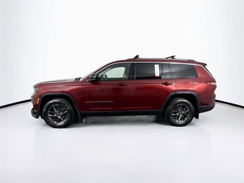 Used 2023 Jeep Grand Cherokee L Laredo w/ Luxury Tech Group I image 9
