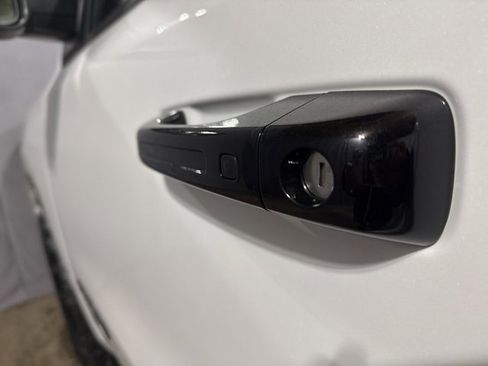 Used 2023 RAM 1500 Laramie image 40