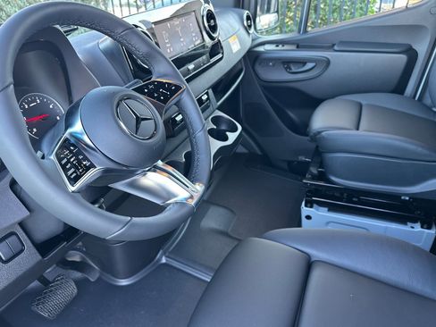 New 2026 Mercedes-Benz Sprinter 3500 image 10