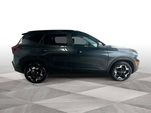 Used 2025 Kia Seltos S FWD image 9
