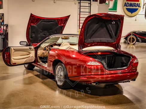Used 2000 Jaguar XK8 Convertible RWD image 44