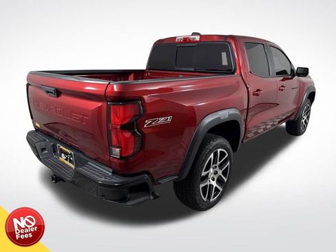 Used 2023 Chevrolet Colorado Z71 w/ Z71 Convenience Package 2 image 3