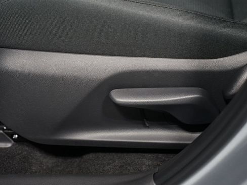 New 2025 Toyota RAV4 LE image 31