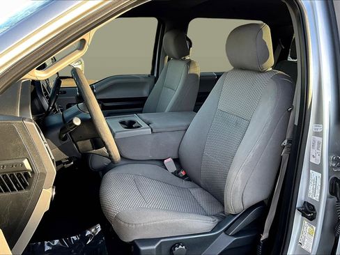 Used 2018 Ford F150 XLT image 23