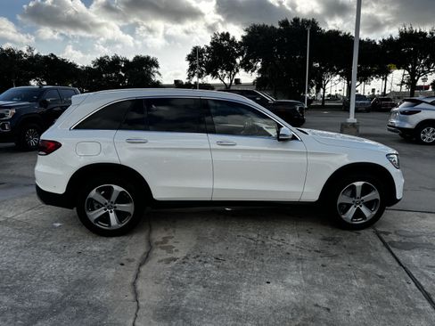 Used 2022 Mercedes-Benz GLC 300 image 7