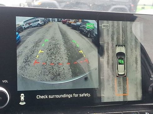 Used 2024 Mitsubishi Outlander SE image 18