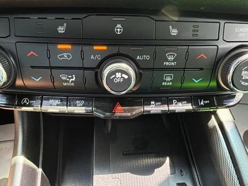 Used 2022 Dodge Durango GT AWD/4WD image 24