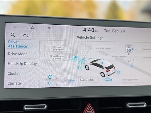 Used 2024 Hyundai Ioniq 5 Limited image 42