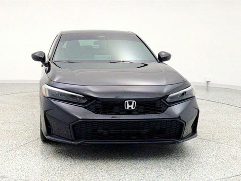 Used 2025 Honda Civic Sport image 2