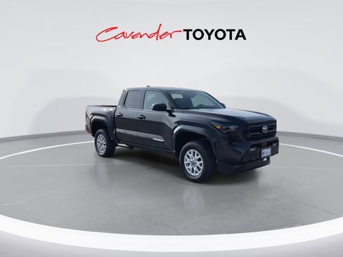 Certified 2026 Toyota Tacoma SR5 image 2