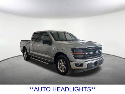 Used 2025 Ford F150 XLT w/ Equipment Group 301A Standard RWD image 7