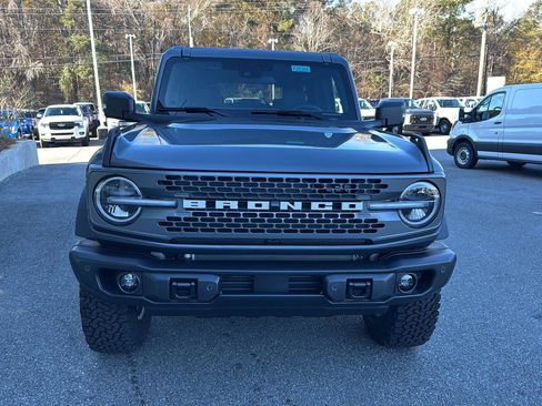 New 2025 Ford Bronco Badlands image 10