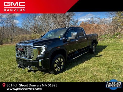 Used 2024 GMC Sierra 2500 Denali w/ Technology Package image 2