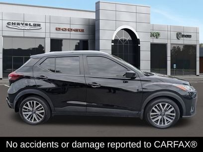 Used 2022 Nissan Kicks SV