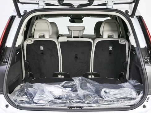 New 2026 Volvo XC90 B6 Ultra w/ Protection Package AWD/4WD image 31
