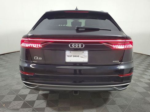 Used 2019 Audi Q8 Prestige AWD/4WD image 6