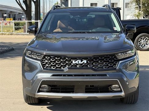 Used 2022 Kia Sorento SX Prestige w/ Rust Color Package image 7