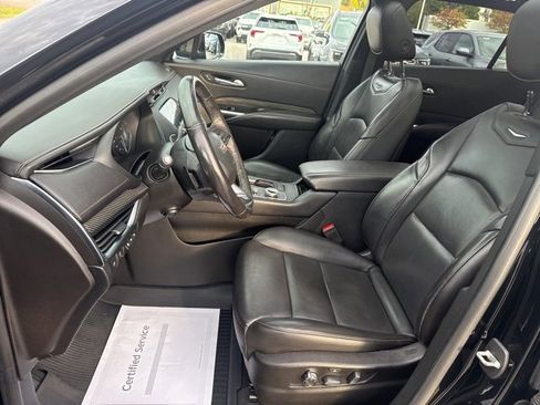 Used 2019 Cadillac XT4 Sport image 11